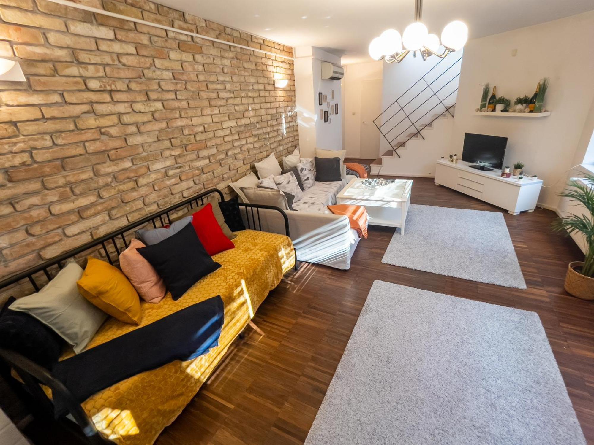 Luxurious Penthouse In The Heart Of بودابست المظهر الخارجي الصورة